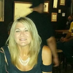 Meet your Posher, Pam
